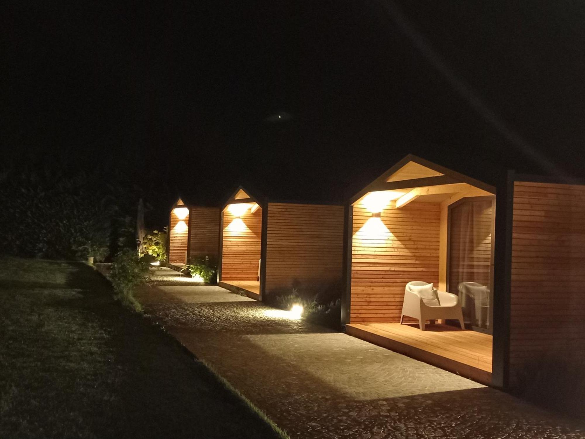 La Cascina Di Carlotta 1846 Agriturismo Alba  Extérieur photo