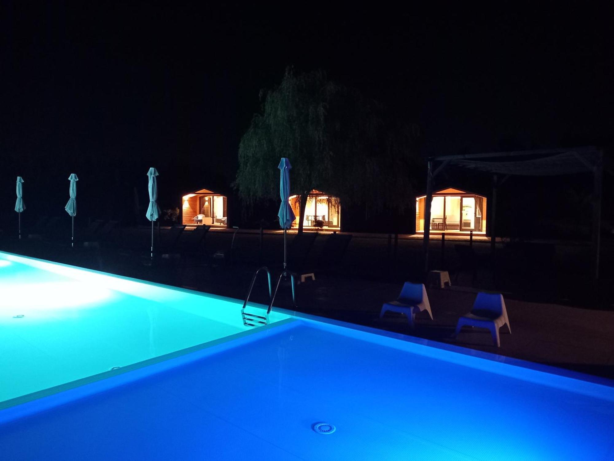 La Cascina Di Carlotta 1846 Agriturismo Alba  Extérieur photo